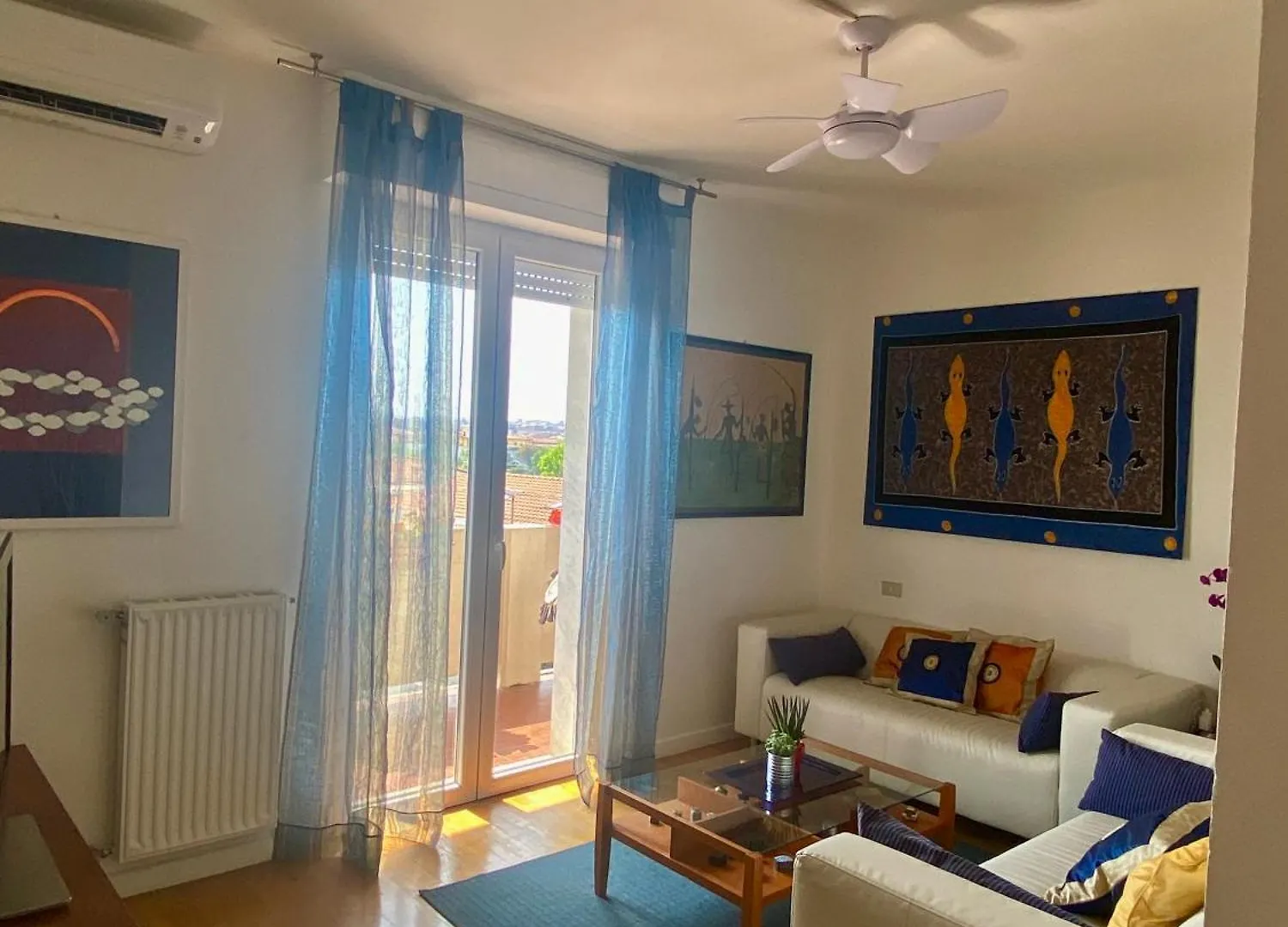 Appartamento Casa Gabri - Luce, Mare, Apuane, Ac, Parking Marina Di Carrara 0*,  Italia